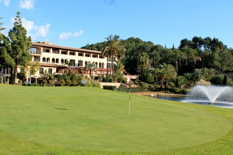Castillo Hotel Son Vida next to Arabella Golf Mallorca has reopened!