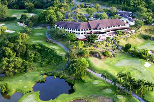 ‘Two Golfing Marvels’ at Phuket’s Blue Canyon Golf Resort