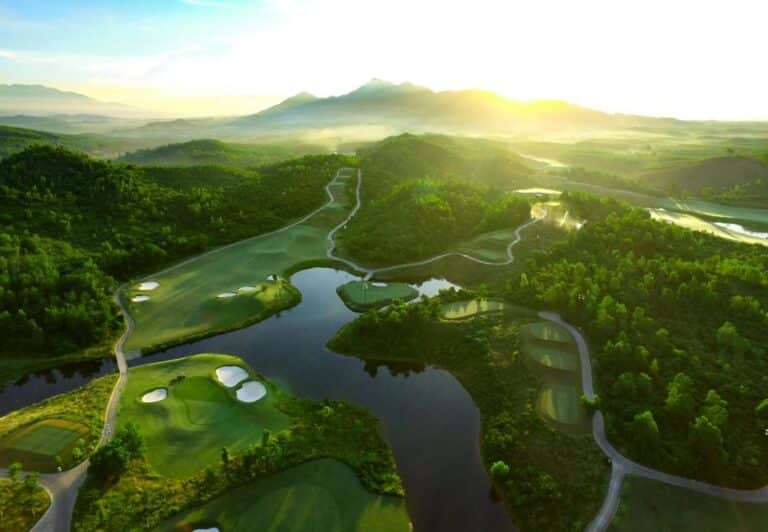 BA NA HILLS – VIETNAM’S MOST AWARDED GOLF COURSE