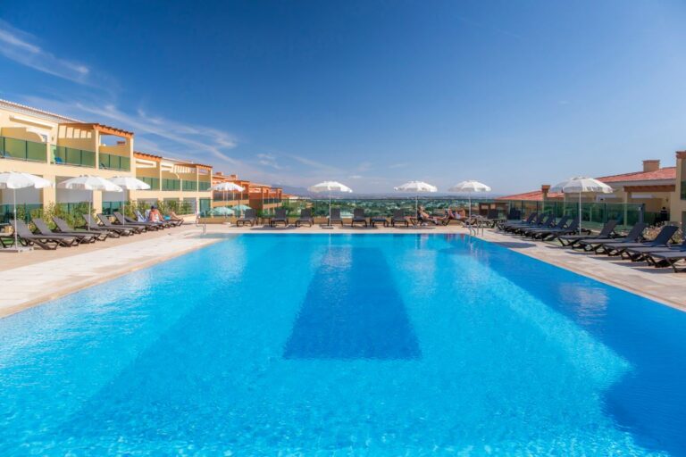 Boavista-Resort POOL